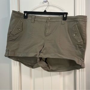 Torrid army green colored shorts size 24